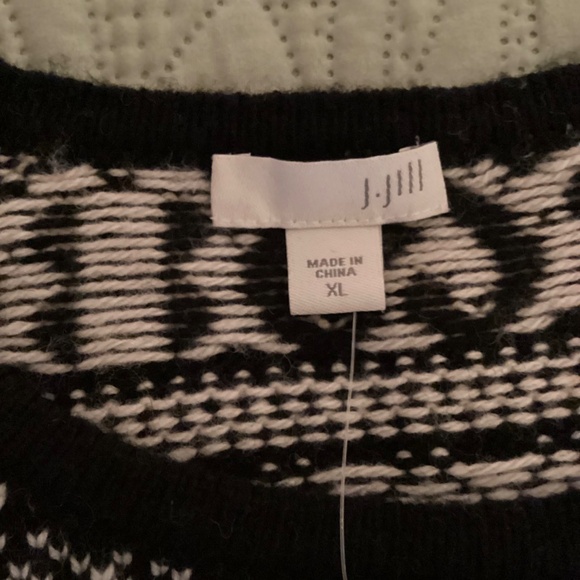 J. Jill black and white Celtic design sweater size XL, wool blend - Picture 3 of 3